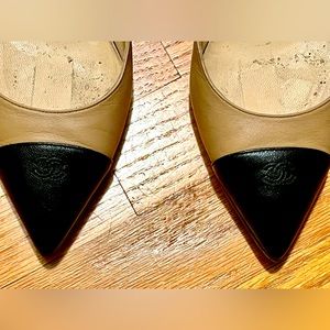 CHANEL WEDGE PUMP SHOE HEEL $1195 40.5/10-10.5.